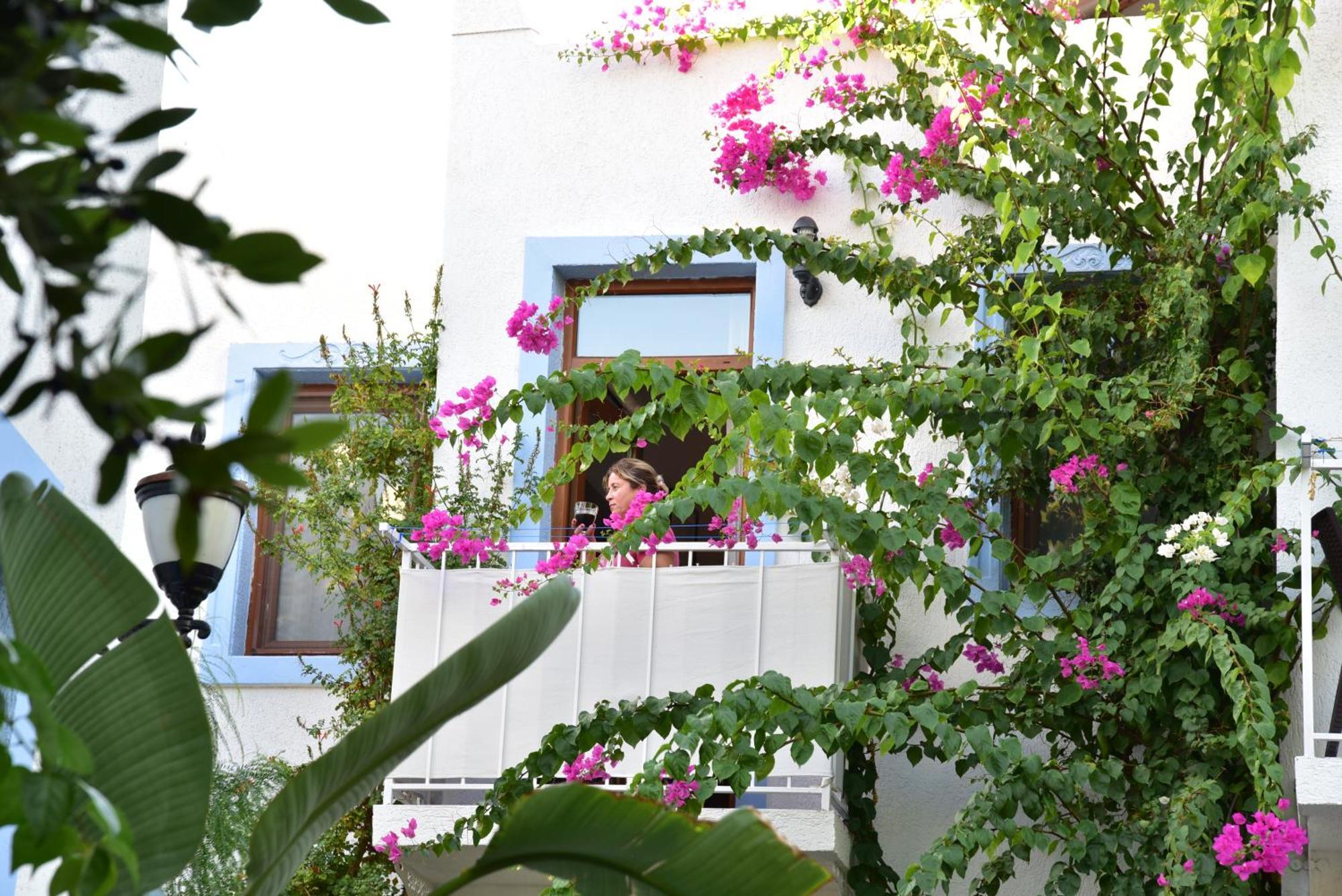 Manuela Boutique Hotel Bitez Esterno foto