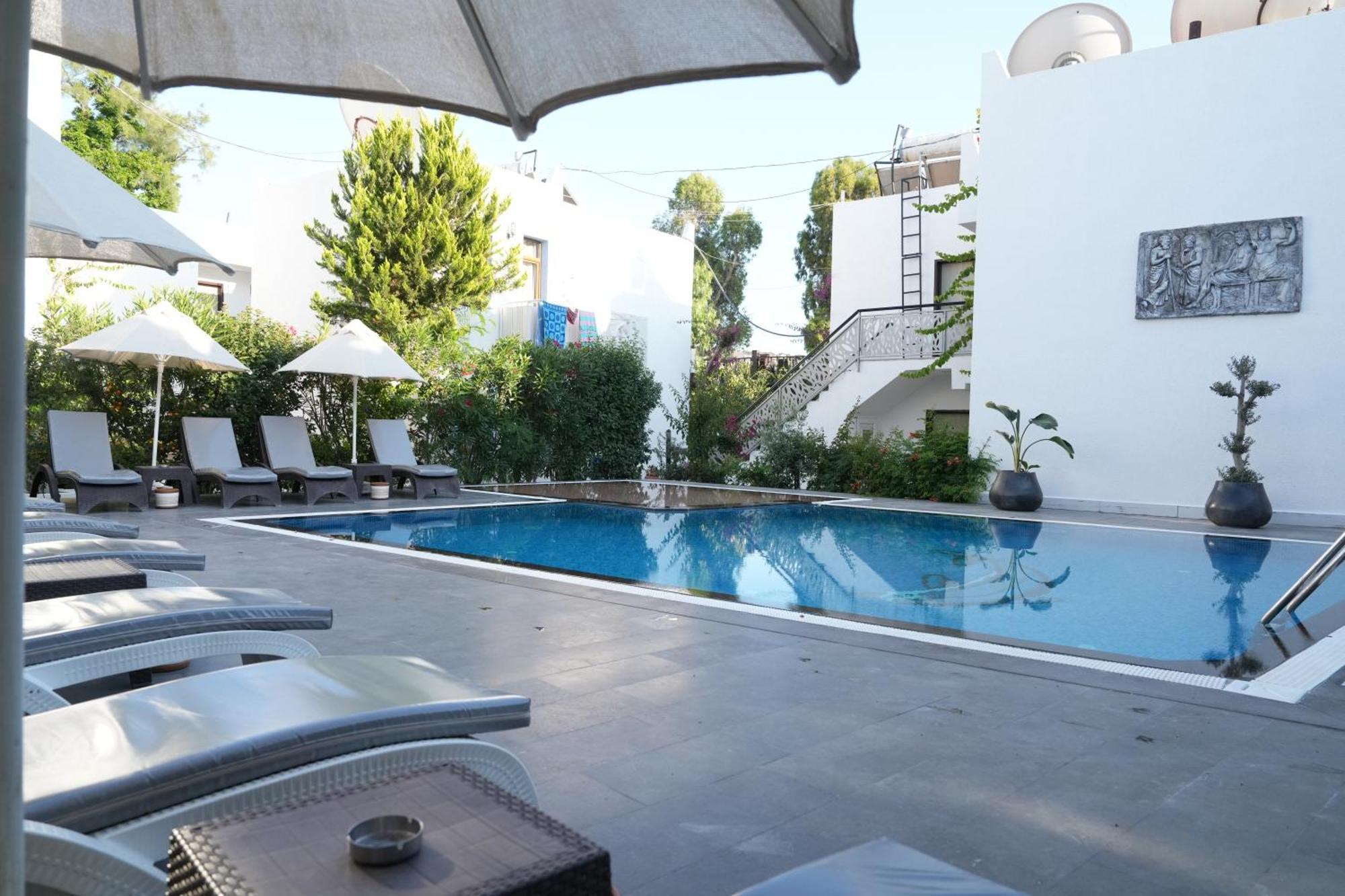 Manuela Boutique Hotel Bitez Esterno foto