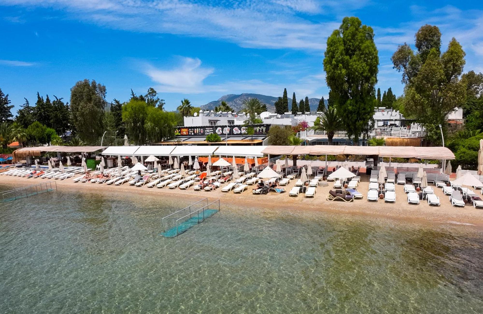 Manuela Boutique Hotel Bitez Esterno foto
